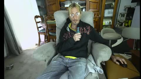 jeff online show from 04-13-26, 08:09