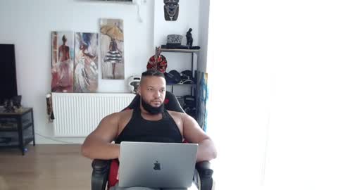 Kingsley online show from 06-15-26, 02:08