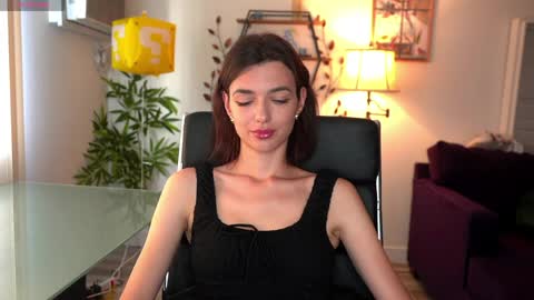 Olivia online show from 05-02-26, 12:48