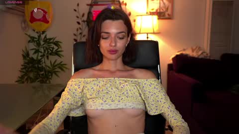 Olivia online show from 05-15-26, 11:56