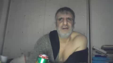 Snapshot of 0luvmonkey chatting on 01-14-26, 06:35 0luvmonkey online show from 01-14-26, 06:35