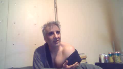 Snapshot of 0luvmonkey chatting on 02-25-26, 12:09 0luvmonkey online show from 02-25-26, 12:09