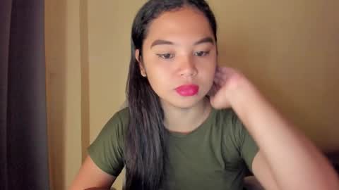 0wwlo0k online show from 10-12-25, 04:22