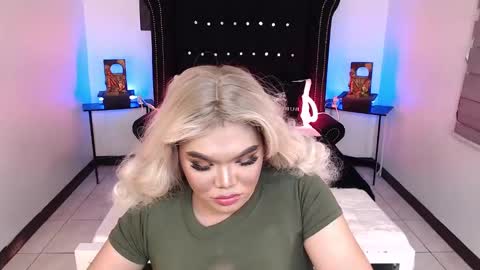 Sasha Banks online show from 12-14-24, 09:45