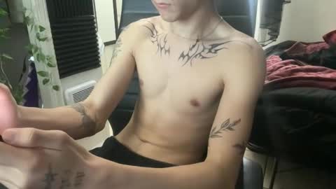 10incock18 online show from 02-06-26, 02:16