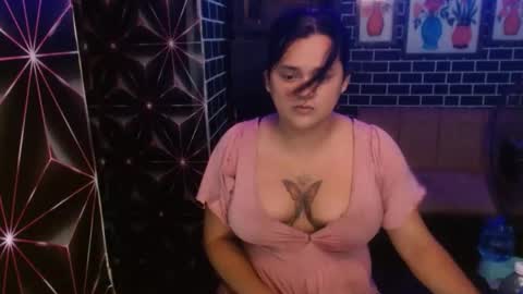  i am trixie im Your Selfsucking Mistress  online show from 05-20-26, 05:13