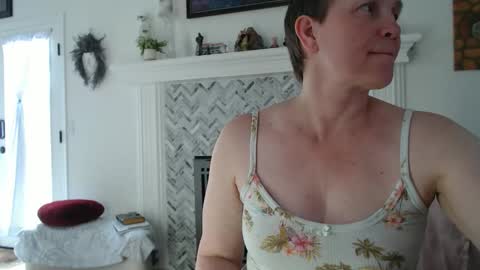 Aurora Willows online show from 03-06-26, 05:42