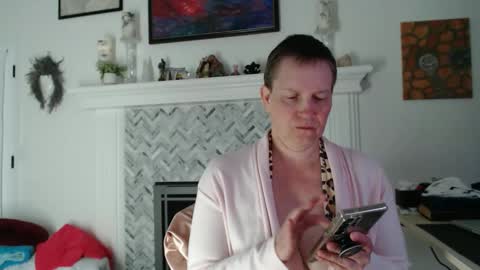 Aurora Willows online show from 04-09-26, 02:33