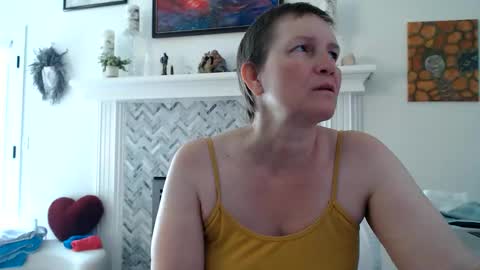 Aurora Willows online show from 06-11-26, 03:21
