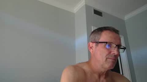 13glanmorfa online show from 11-26-25, 05:58