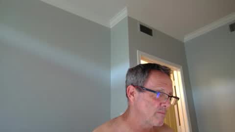 13glanmorfa online show from 04-24-26, 07:16