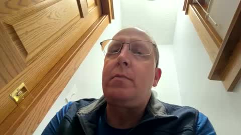 Snapshot of 16510 chatting on 05-07-26, 10:42 16510 online show from 05-07-26, 10:42