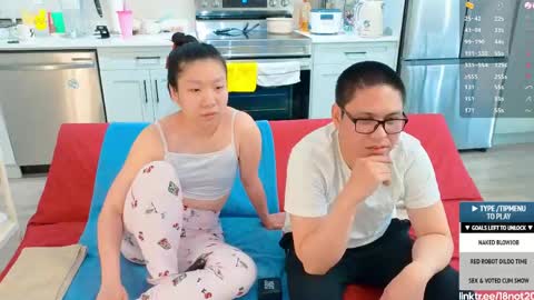Tong  Ralph online show from 06-08-26, 01:28