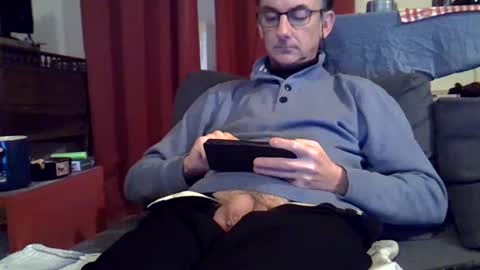 Snapshot of 18remy45 chatting on 12-25-24, 07:13 18remy45 online show from 12-25-24, 07:13