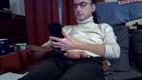 Snapshot of 18remy45 chatting on 01-04-25, 10:45 18remy45 online show from 01-04-25, 10:45