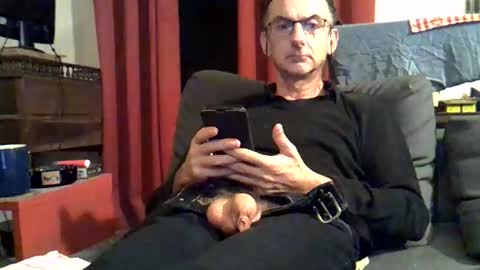 Snapshot of 18remy45 chatting on 09-18-25, 08:55 18remy45 online show from 09-18-25, 08:55