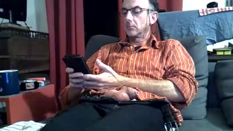 Snapshot of 18remy45 chatting on 09-19-25, 08:31 18remy45 online show from 09-19-25, 08:31