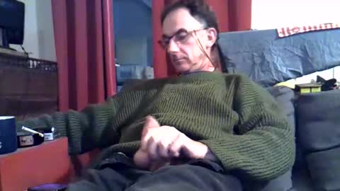 Snapshot of 18remy45 chatting on 10-13-25, 07:47 18remy45 online show from 10-13-25, 07:47