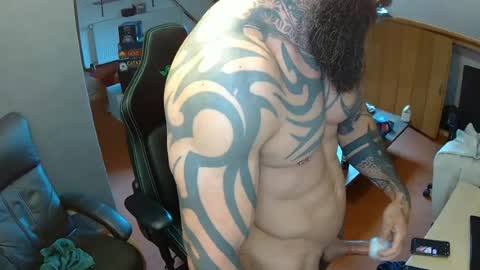 Snapshot of 19andre90 chatting on 06-19-26, 06:29 19andre90 online show from 06-19-26, 06:29