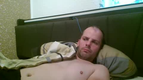 Snapshot of 19berni91 chatting on 09-14-25, 06:01 berni online show from 09-14-25, 06:01