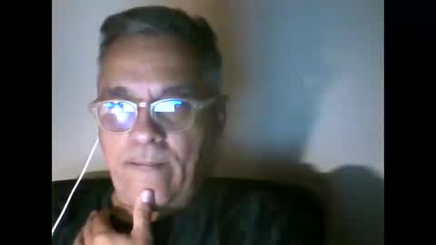 Snapshot of 1_maxx_1 chatting on 01-16-25, 03:02 1_maxx_1 online show from 01-16-25, 03:02