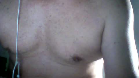 Snapshot of 1_maxx_1 chatting on 08-04-26, 03:10 1_maxx_1 online show from 08-04-26, 03:10