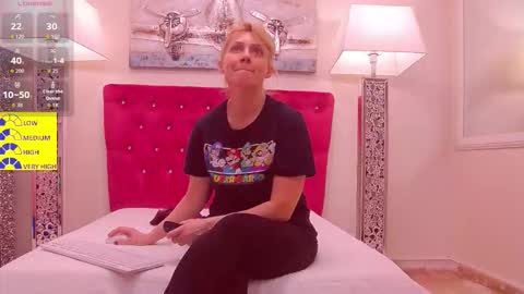 AMANDA online show from 02-16-26, 05:14