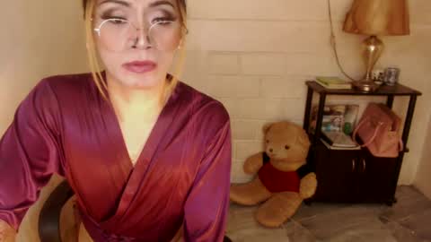 angel online show from 02-14-25, 10:04