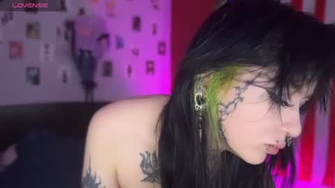 Snapshot of 1callmedistress1 chatting on 07-21-26, 06:38 Teya online show from 07-21-26, 06:38