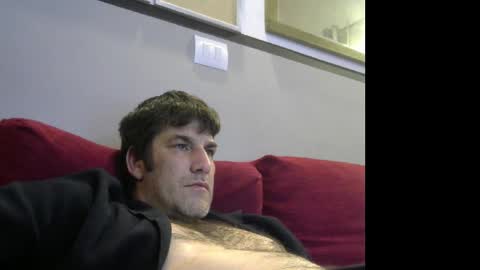 Snapshot of 1italianpassionate chatting on 01-05-25, 09:03 1italianpassionate online show from 01-05-25, 09:03