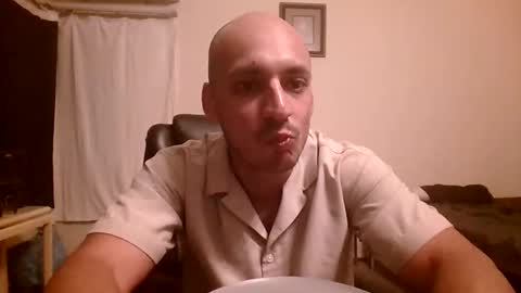 Snapshot of 1luv2cum chatting on 06-09-26, 09:43 sabotagegoat online show from 06-09-26, 09:43