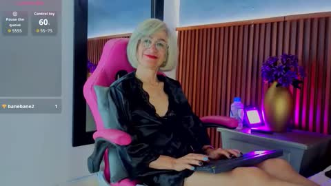 Snapshot of 1miss_monserrate chatting on 06-02-26, 03:47 Miss Monserrate online show from 06-02-26, 03:47