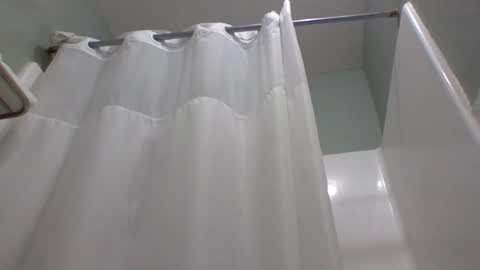 TheShyOne18 online show from 06-14-26, 07:54