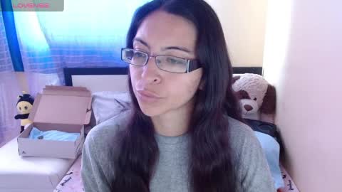 paola online show from 02-12-25, 07:35