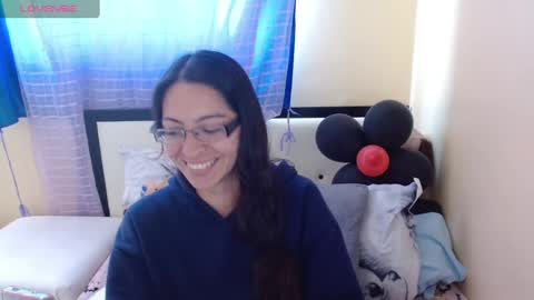 paola online show from 02-21-25, 04:37