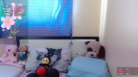 paola online show from 02-22-25, 06:41