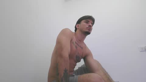 Snapshot of 1sensual chatting on 12-23-24, 06:37 1sensual online show from 12-23-24, 06:37