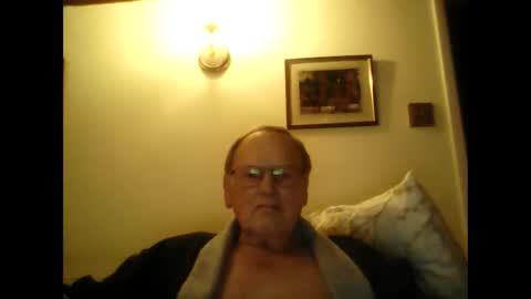 1shorty online show from 12-16-24, 07:54