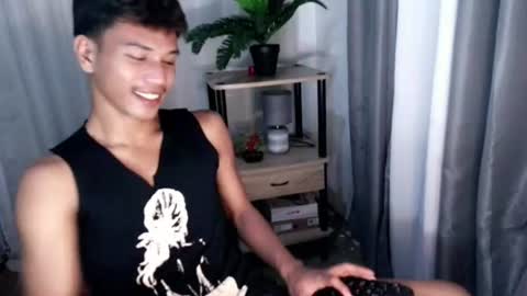 Snapshot of 1sweetloverxx chatting on 07-15-26, 01:55 1sweetloverxx online show from 07-15-26, 01:55