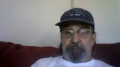Snapshot of 1valentine chatting on 05-27-26, 02:36 1valentine online show from 05-27-26, 02:36