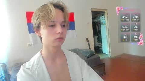 Milos online show from 06-04-26, 01:17