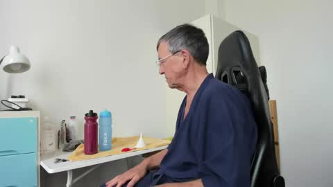 Henk online show from 03-31-26, 11:32