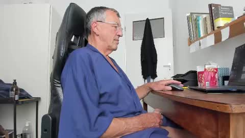 Henk online show from 07-20-26, 09:56