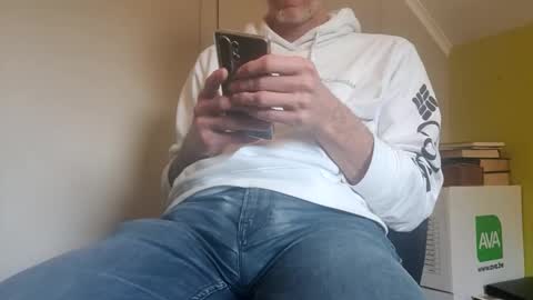 22_acacia_avenue online show from 03-12-26, 12:00