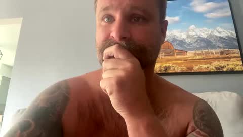 Snapshot of 247edgeallday chatting on 09-17-25, 02:30 247edgeallday online show from 09-17-25, 02:30