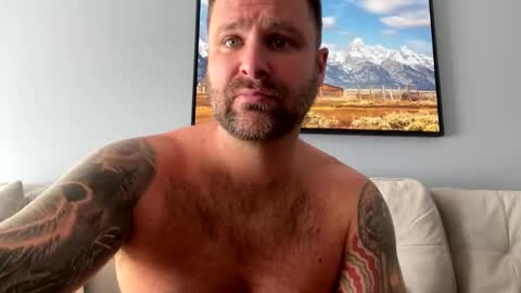 Snapshot of 247edgeallday chatting on 10-13-25, 05:57 247edgeallday online show from 10-13-25, 05:57