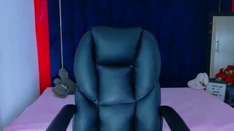 Isabella online show from 02-14-26, 11:29