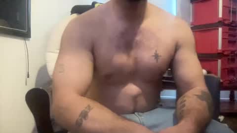 Snapshot of 2addictivelyhorny chatting on 01-06-25, 06:10 Jake n Judy online show from 01-06-25, 06:10