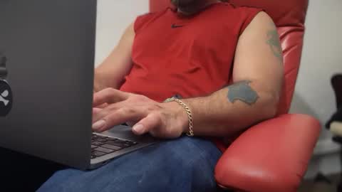 Snapshot of 2addictivelyhorny chatting on 03-11-25, 07:04 Jake n Judy online show from 03-11-25, 07:04