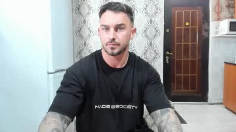 2sexymuscles online show from 05-10-26, 08:14